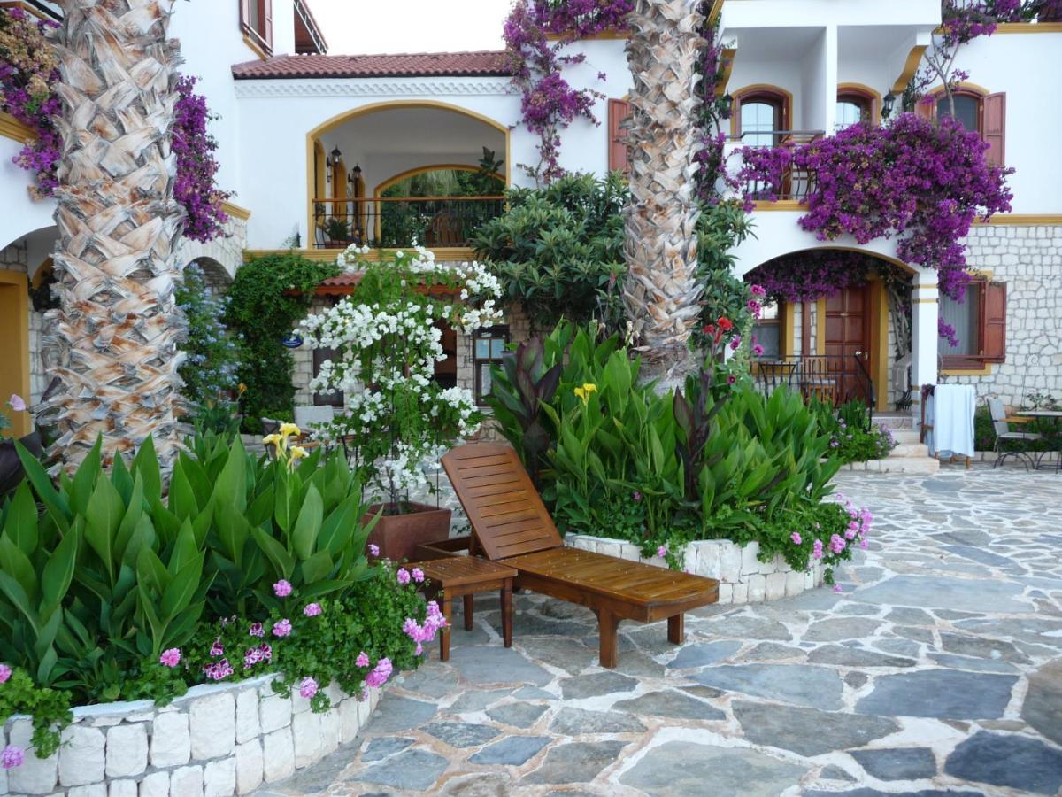 Hadrian Hotel Kas Exterior foto